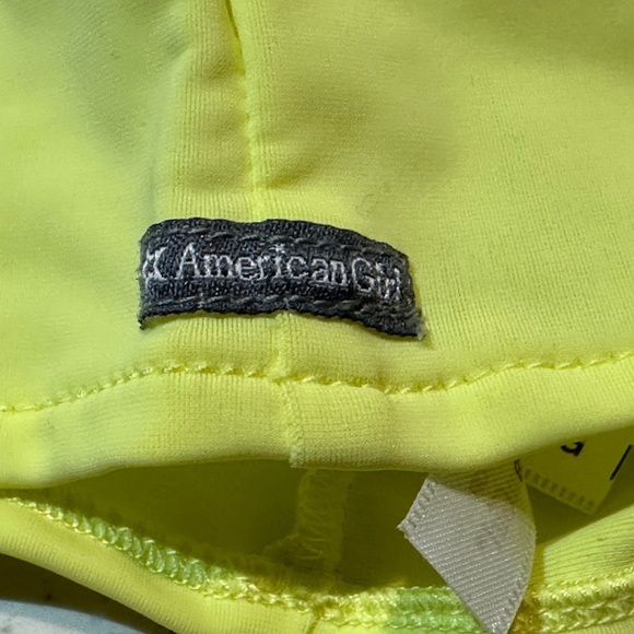 American Girl Doll 18” Workout or Summer Outfit with Sandals and Sports Bottle - Picture 10 of 12